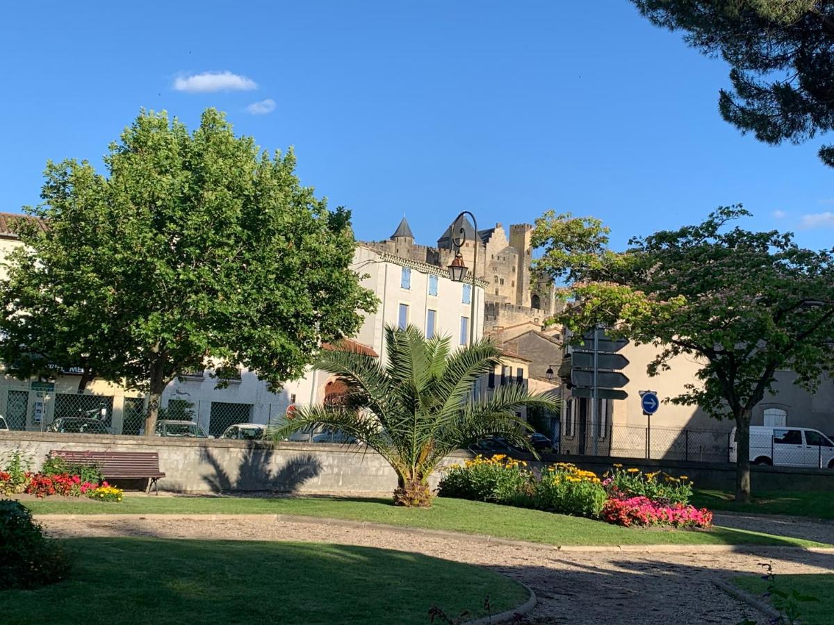 C'Est Une Maison Bleue Carcassonne Exterior photo